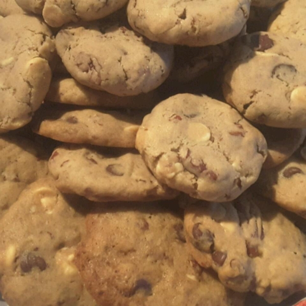 Chocolate-Chunk and Pecan Cookies