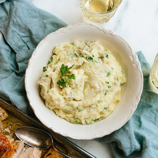 Creamy Buttermilk and Parsley Mashed Idaho® Potatoes