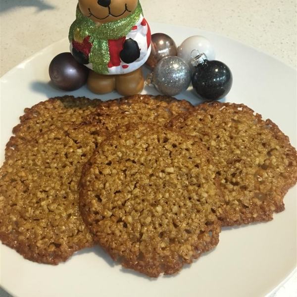 Butterscotch Lace Cookies
