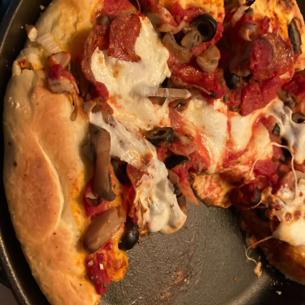 Deep-Dish Cast Iron Pizza