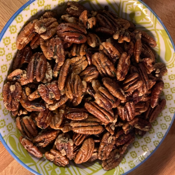 Roasted Rosemary Cashews