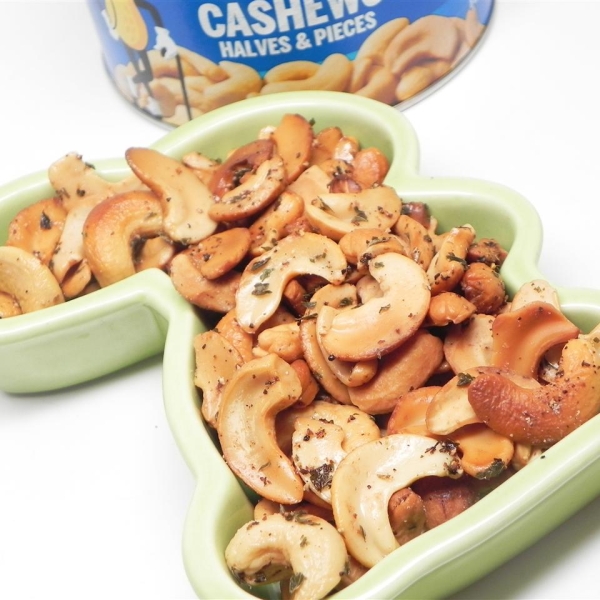 Roasted Rosemary Cashews