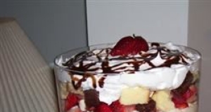 Banana Split Trifle