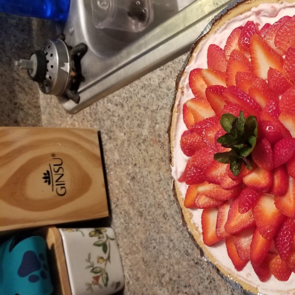 DanDan's Strawberry Cream Pie