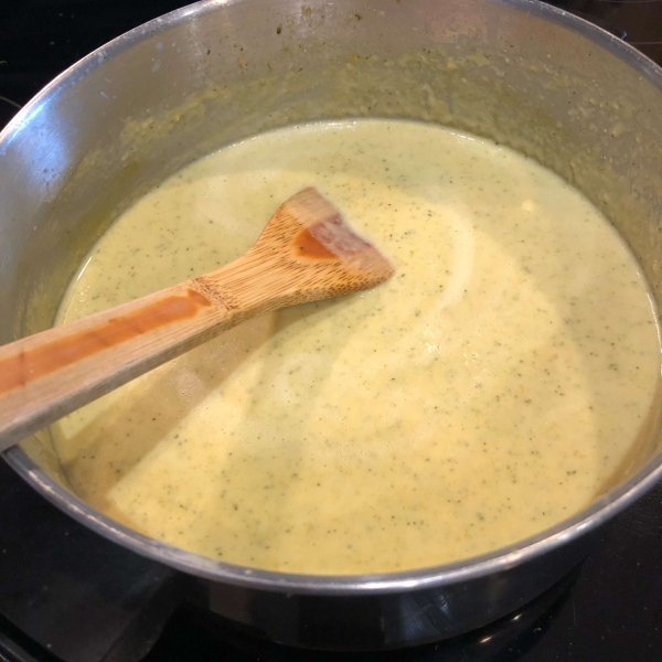 Tim Perry's Soup (Creamy Curry Cauliflower and Broccoli Soup)