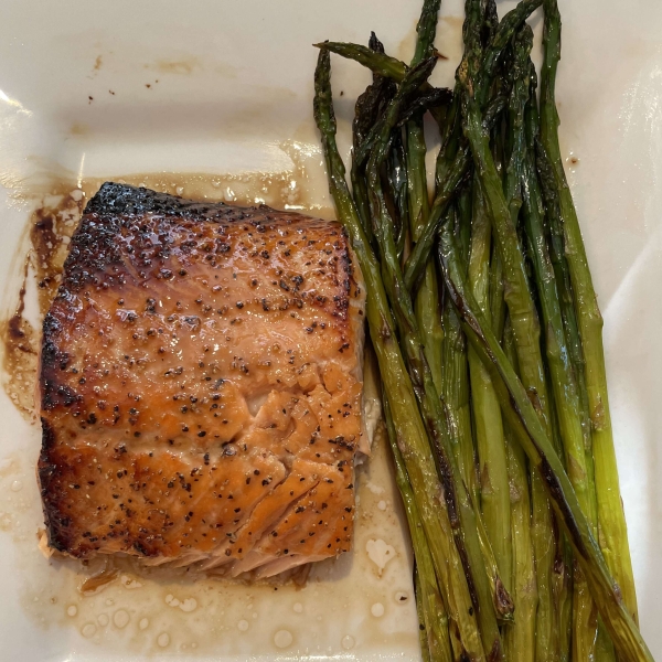 Soy Honey Glazed Salmon with Asparagus