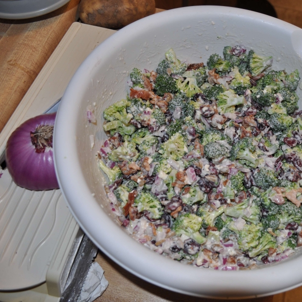 Broccoli Buffet Salad