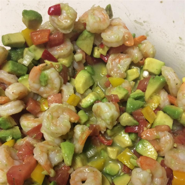 Avocado-Lime Shrimp Salad (Ensalada de Camarones con Aguacate y Limon)