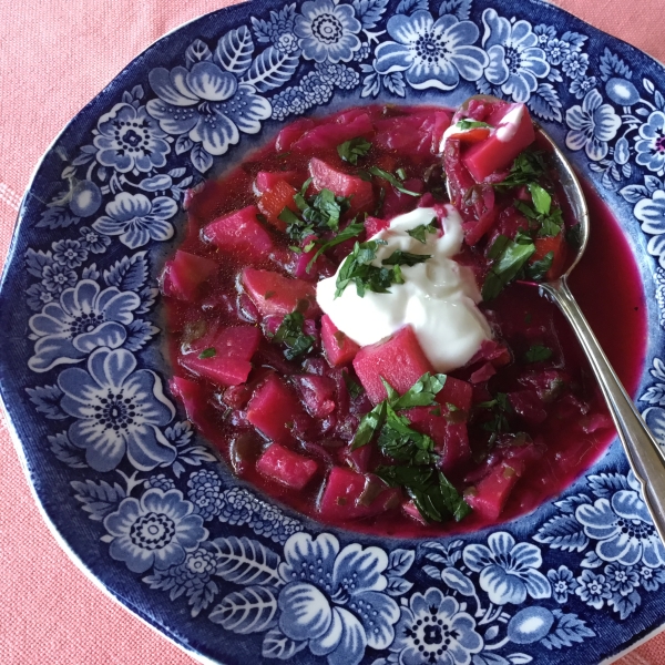 Sasha's Vegan Borscht