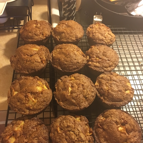 Raw Apple Cake