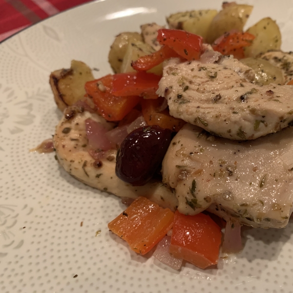 Easy Sheet Pan Greek Chicken