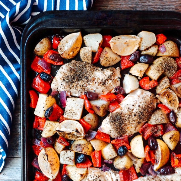 Easy Sheet Pan Greek Chicken