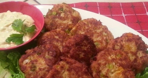 Mini Crab Cakes with Curried Tartar Sauce