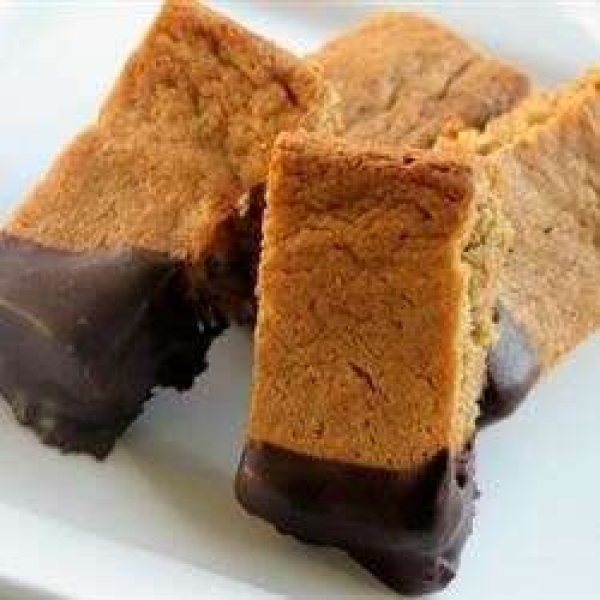 Chewy Whole Wheat Peanut Butter Brownies