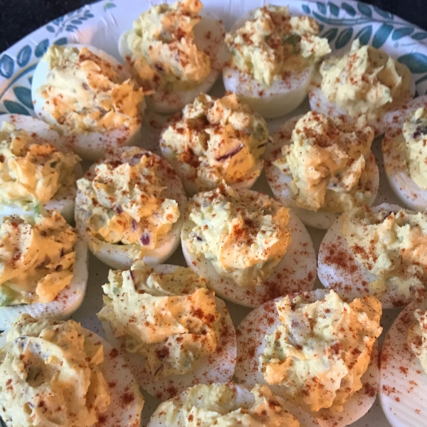 Di's Delicious Deluxe Deviled Eggs