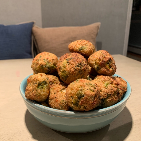 Little Broccoli Bites