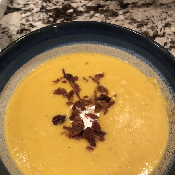 Curried Butternut Squash and Cauliflower Soup