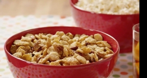 Caramel Snack Mix