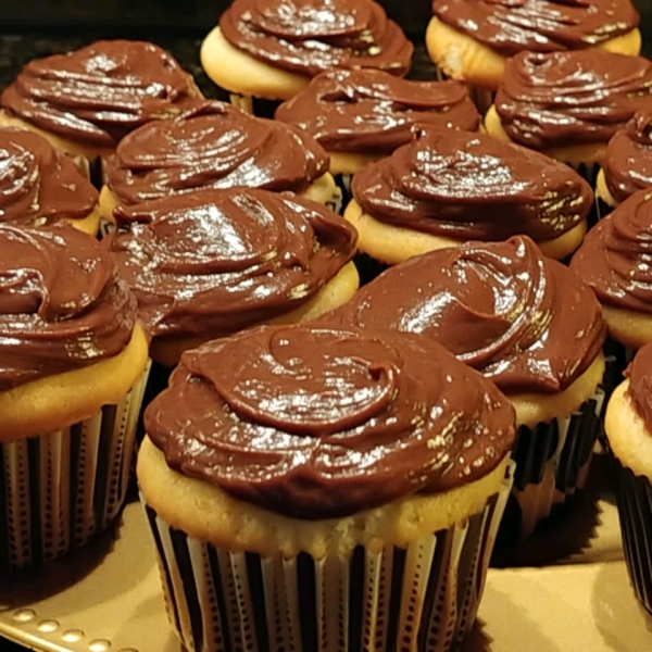 Creamy Chocolate Hazelnut Frosting