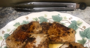 Onion Pan-Fried Pork Chops