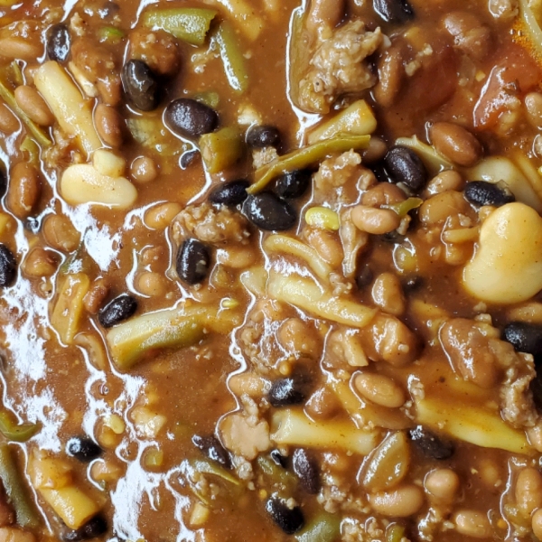 Slow Cooker BBQ Baked Beans