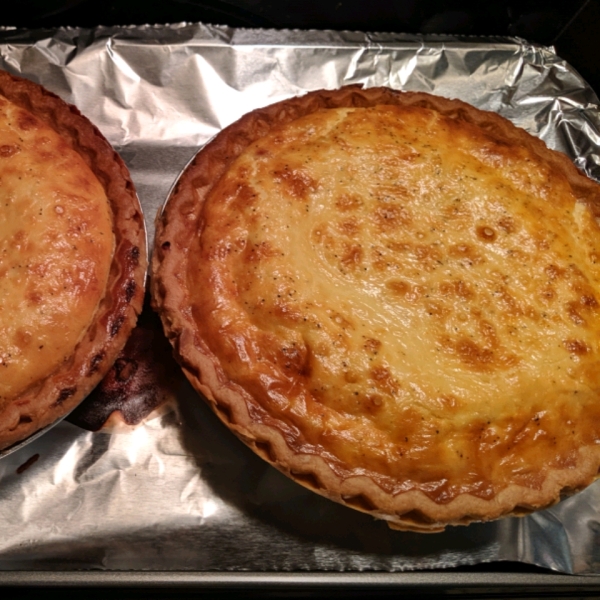 Rich Cheese Pie