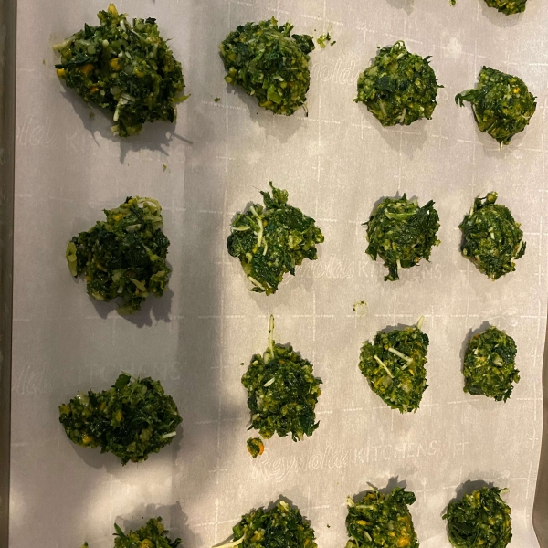 Delicious Herbed Spinach and Kale Balls