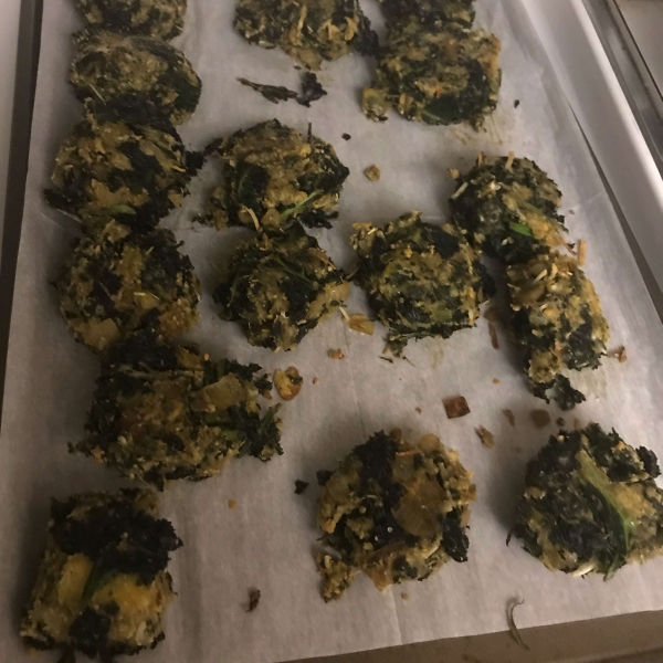 Delicious Herbed Spinach and Kale Balls