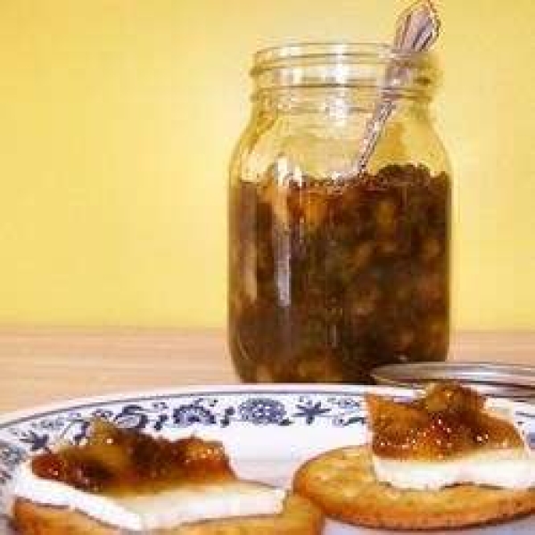 Peach and Pepper Relish