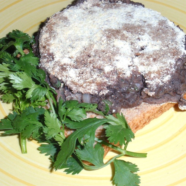 Cornmeal-Crusted Black Bean Burger