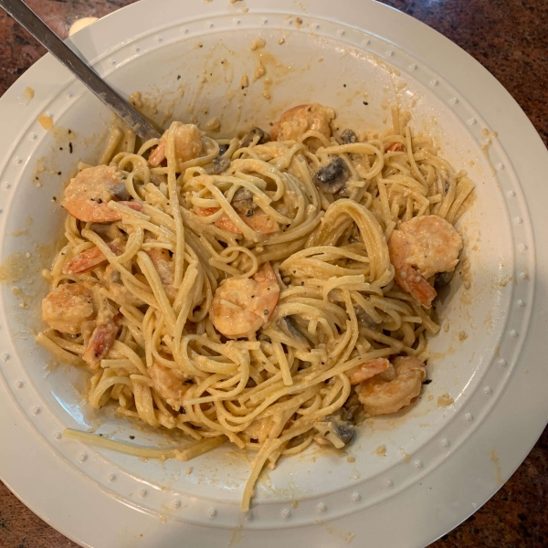 Creamy Shrimp Pasta with Mushrooms