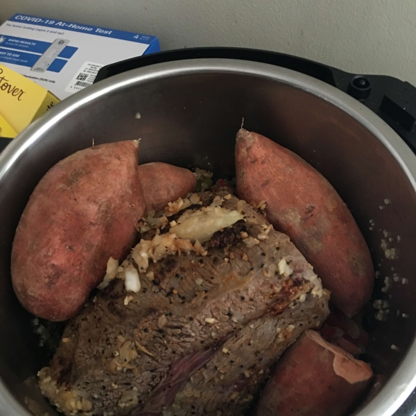 Jen's Pressure Cooker Pot Roast