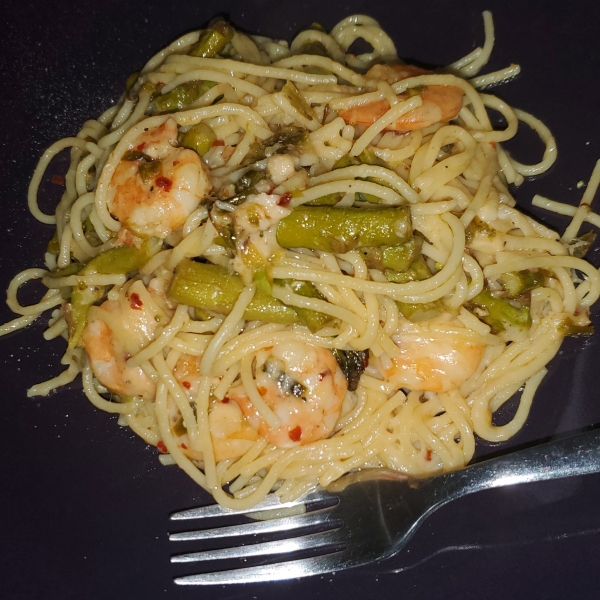 Shrimp and Asparagus with a Louisiana Twist