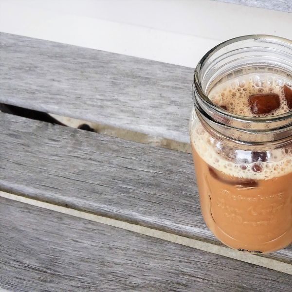 Skinny White Chocolate Caramel Iced Coffee