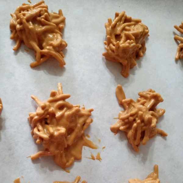 Peanut Butter Haystacks
