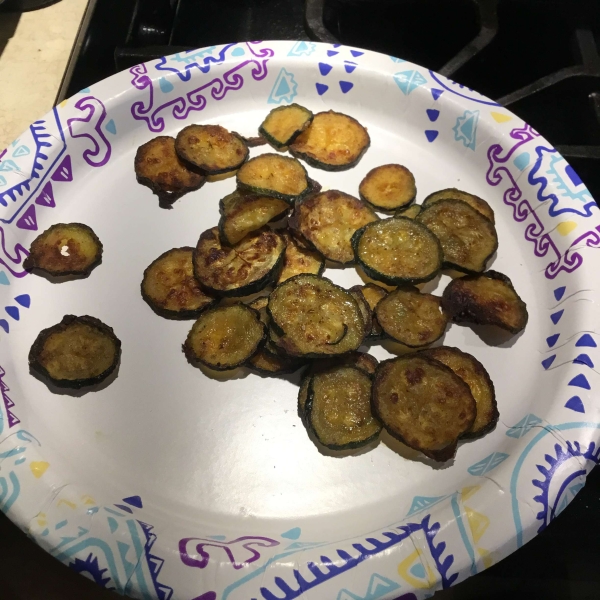 Easy Baked Zucchini Chips