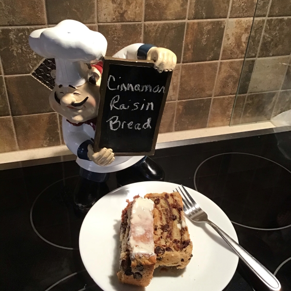 Cinnamon Raisin Swirl Bread