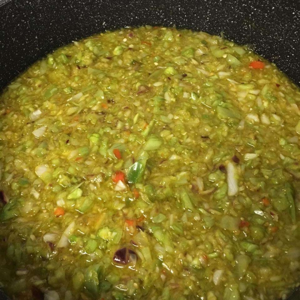 Green Tomato and Pepper Relish