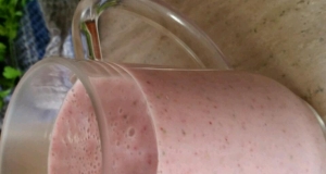 Healthy Oatmeal Strawberry Smoothie