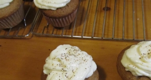 Eggnog-Chai Cupcakes