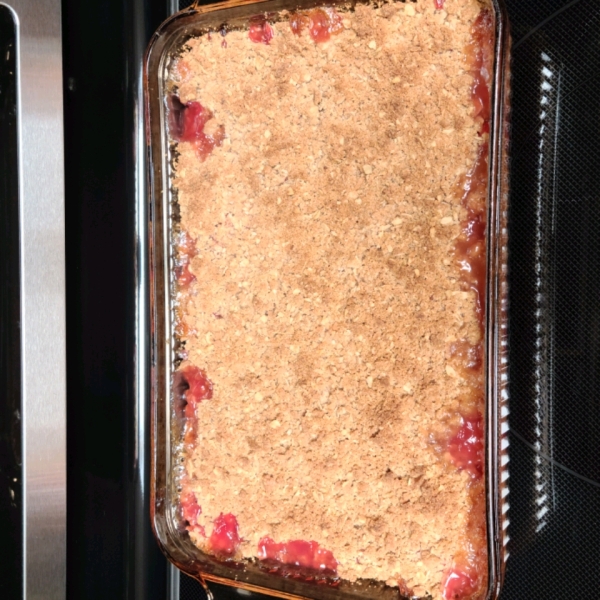 Fresh Cherry Crisp