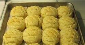 Almond Conchas