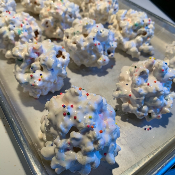 Popcorn Candy Balls