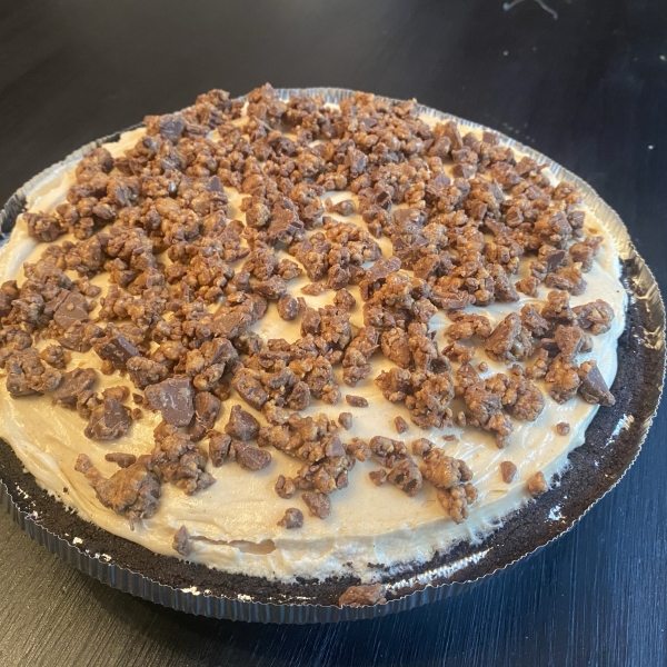 Peanut Butter Mousse Pie