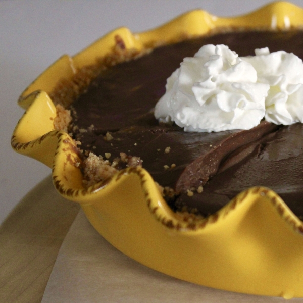 No-Bake Chocolate Pie