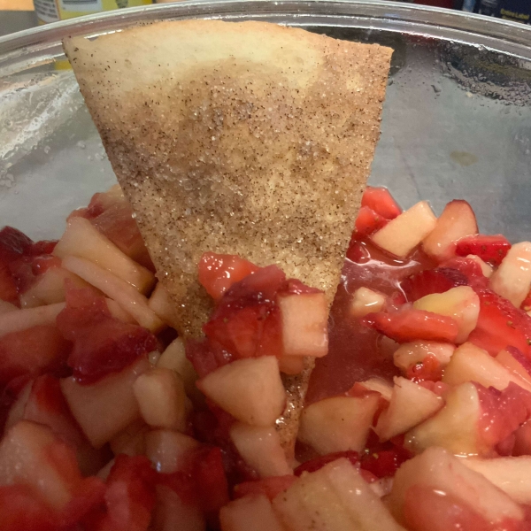 Fruit Salsa with Cinnamon Tortilla Chips