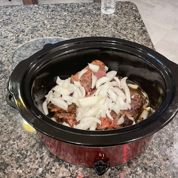 Slow Cooker Beef Neck Bones and Gravy