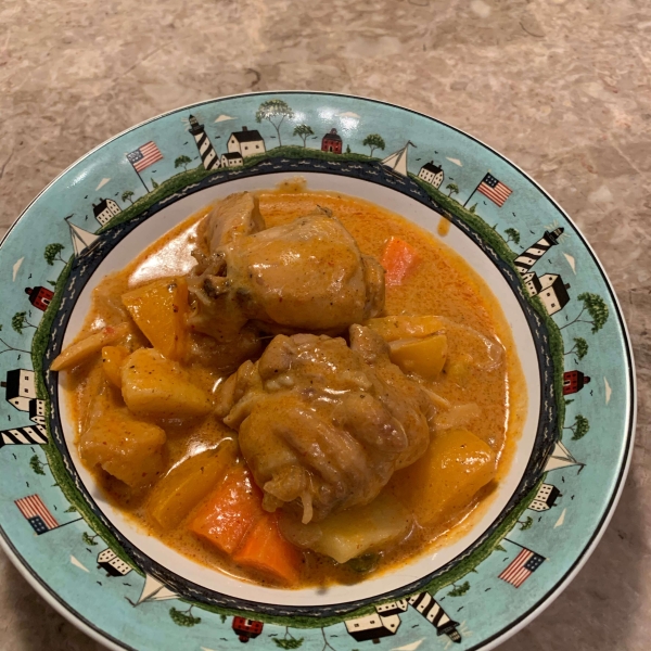 Yellow Curry Chicken with Jasmine Rice