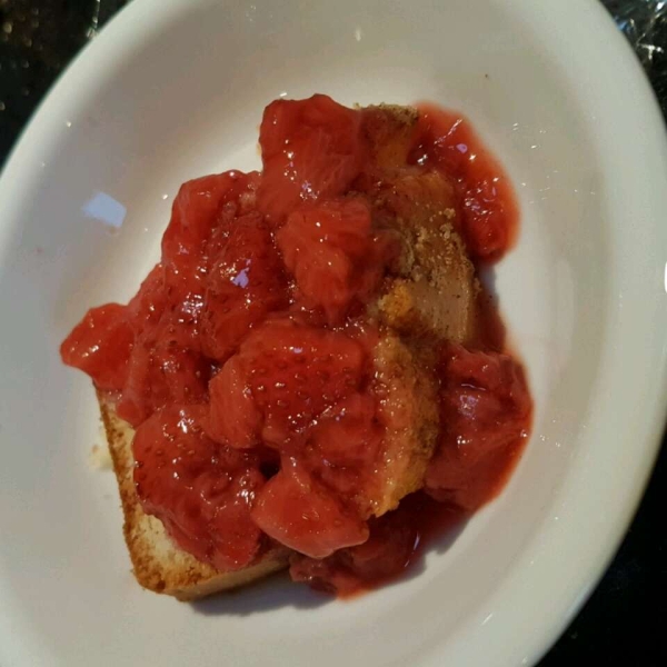 Fresh Strawberry Sauce