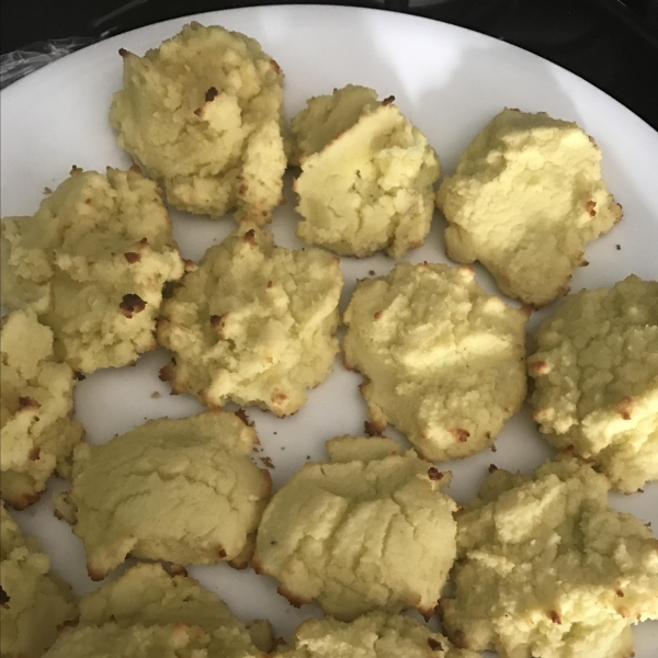 Pistachio Keto Cookies